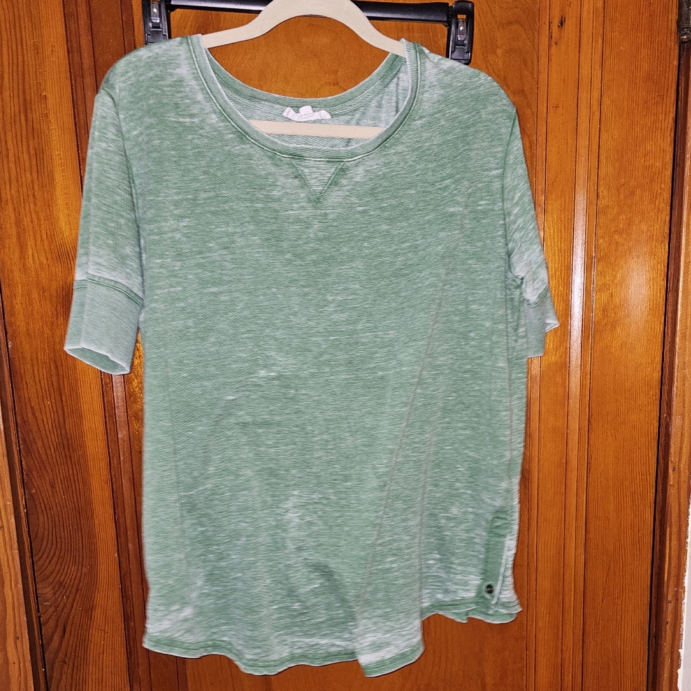 Green tshirt